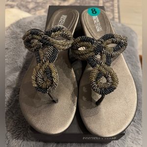 Kenneth Cole Reaction Women’s Beaded sandals